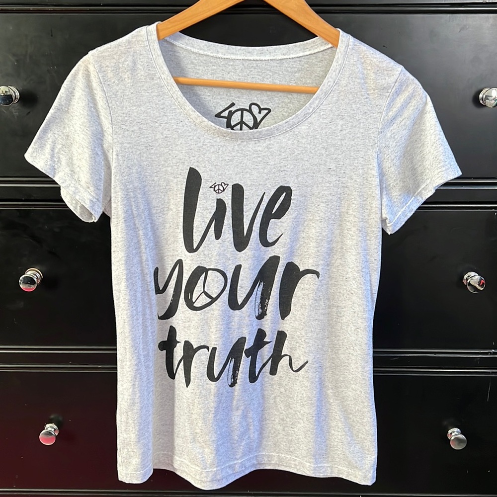 Ladies T-Shirt “Live Your Truth”
